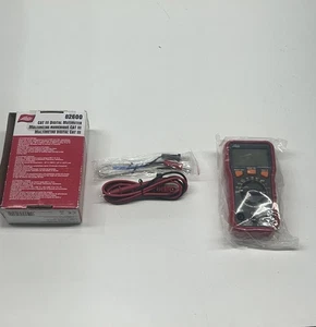 CAT III Digital Multimeter 82600 - Picture 1 of 5