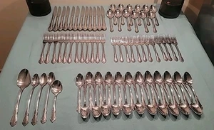 Cubiertos de acero inoxidable Mansfield Amadeus Deluxe 76 piezas Wm A. Rogers Oneida LTD - Imagen 1 de 22