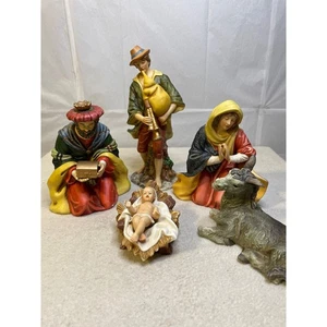 Vintage Grandeur Noel O' Well 5 Piece Nativity Set - Picture 1 of 8