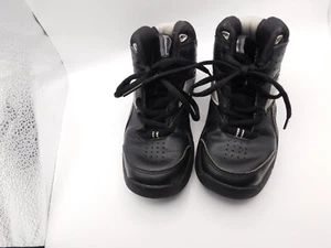 Boys 11 Reebok High Top[ Basketball Shoes Slightly Worn - Picture 1 of 4