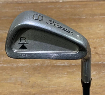 TITLEIST DCI BLACK 6 IRON 32 Degree - Regular Flex Graphite Shaft - Image 1 of 4