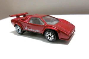 Matchbox Superfast Red 1985 Lamborghini Countach LP 500 S - Picture 1 of 4