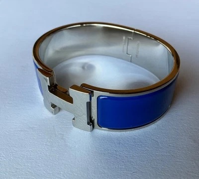 Brazalete Brazalete HERMES GM Talla Azul Real Esmalte Paladio HW Clic Clac H Foto 1 de 4