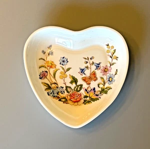 Aynsley Heart Trinket Dish Bone China English Cottage Garden Floral 4.5" England - Picture 1 of 7