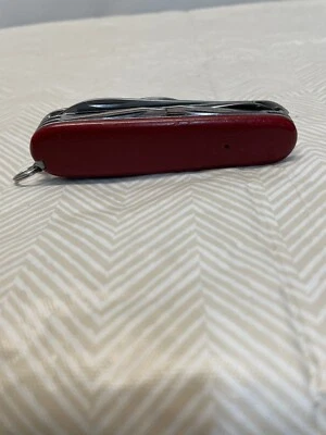 VICTORINOX SWISS ARMY KNIFE OFFICIER OFFICER SUISSE ROSTFREI 9 Tool - Image 1 of 4