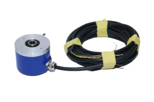 IVO BAUMER GI331.Q604413Z12 INCREMENTAL ENCODER - Picture 1 of 5