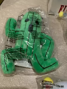 Final Fantasy Vintage CACTUAR Plush -Kotobukiya Sealed-Square Co. 4” 90s Anime - Picture 1 of 4
