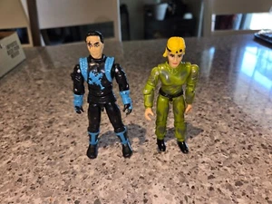 Mortal Kombat action figures SONYA BLADE & SUB ZERO toy island - Picture 1 of 4
