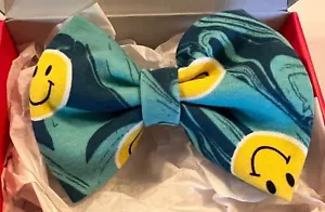 Große 5"" Haarschleifen Mädchen Zubehör Clips Stoff blau handgefertigt zurück zur Schule - Bild 1 von 3