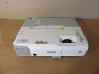 Epson EB-905 Projector Beamer XGA 3LCD 3000 Lumens - 1,603 HOURS - EXCL REMOTE