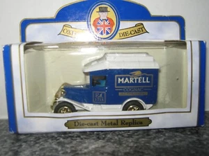 OXFORD DRUCKGUSS Metall Replik eines MARTELL Lieferwagens. - Bild 1 von 3