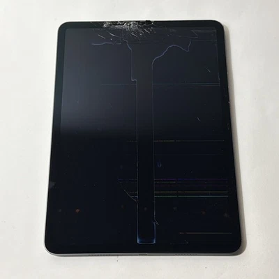 Apple iPad Pro 11-inch 3rd Gen A2377 - DAMAGED / Turns On - Image 1 of 4