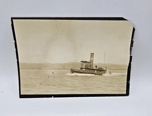 1920’s Vintage Sepia 5 x7” Photo - New York Central Tugboat Ship Man on Deck - Bild 1 von 4