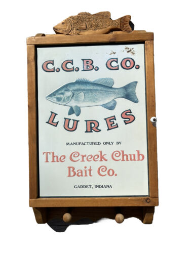 Vtg C.C. B. Co. Lures The Creek Chub Bait Co. Wood Display Cabinet J. Farnsworth