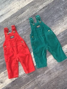 Mono de Pana Oshkosh B’Gosh Navidad Rojo Verde Gemelos Talla 12 Meses Bebé De Colección - Imagen 1 de 10