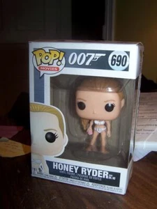 Funko Pop Movies 690 HONEY RYDER 2019 Figurina estiva 007 BOND - Foto 1 di 4