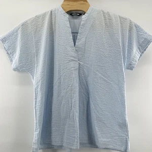 Lands End Shirt XL Blue White Striped Popover Seersucker Split Neck Short Sleeve - Picture 1 of 8