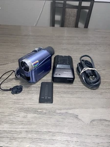 Panasonic PV-GS2 MiniDV Camcorder Video Camera Read Description - Picture 1 of 11