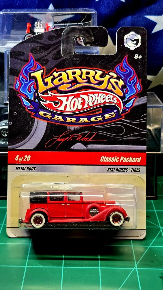1/64 HOT WHEELS LARRY'S GARAGE REAL RIDERS 4/20 CLÁSICO PACKARD ROJO Foto 1 de 1