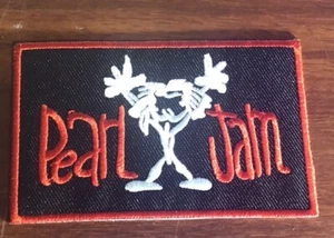 PEARL JAM.Iron on patch 9x6cm - Picture 1 of 2