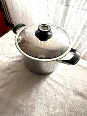 AMC Topf 2 sterne mit Visiotherm Deckel 2 Teilig 24 cm 8 Liter, - Bild 1 von 4