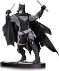 Batman Black and White Earth 2 Statue Nicola Scott NEW SEALED