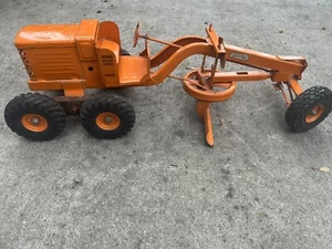 Old metal Toy DOEPKE MFG MODEL Toys ADAMS MOTOR GRADER 25 3/4” long NICE! - Picture 1 of 21