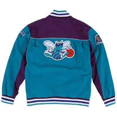 Chaqueta de calentamiento auténtica Mitchell & Ness NBA PARA HOMBRE AVISPONES 96-97 Foto 1 de 2