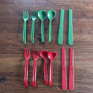 V.I.P. Verkauf Tupperware Vintage Kinder Kunststoff Gedeck Besteck - Bild 1 von 6