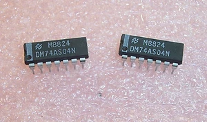 QTY (24) DM74AS04N NSC 14 PIN DIP PACKAGE HEX INVERTER NOS 1 TUBE - Picture 1 of 1