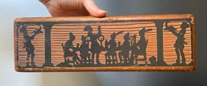 20th C. Pilliod Medieval Dovetailed Wooden Silhouette Art Box - Picture 1 of 12