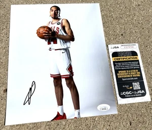 NOA ESSENGUE Chicago Bulls SIGNED 8X10 Photo JSA COA FRANCE - Picture 1 of 2