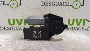 0130821695 Fensterhebermotor vorne links für VOLKSWAGEN PASSAT VARIANT (3B5) - Bild 1 von 7