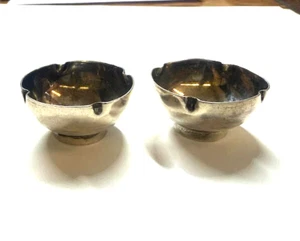 Vintage Tiny Japanese 950 Sterling Salt Cellars Set of 2 RARE - Picture 1 of 4