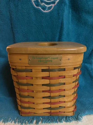 Longaberger 1999 HAPPY HOLIDAYS Tall Kleenex Basket! RARE Hard To Find!! Nice!! Cover