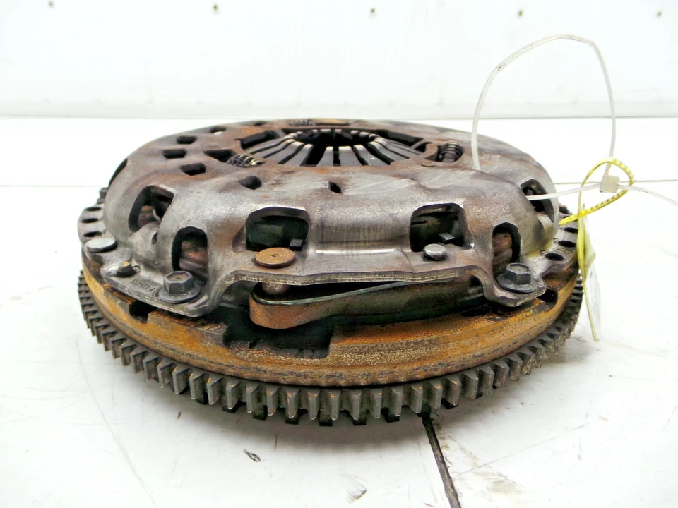 BMW Serie 3 318i E85 E87 E90 E91 2.0 Gasolina Single Mass Volante y Embrague Kit Foto 1 de 4