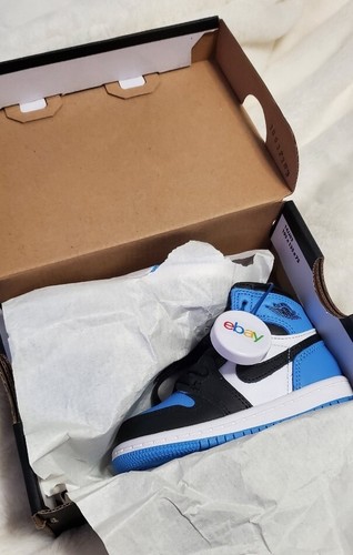 DS Air Jordan 1 retrò punta alta UNC taglia 6C FD1413 400 bambini rilascio anticipato