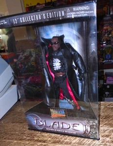 TOYBIZ MARVEL STUDIOS BLADE II 12" COLLECTOR'S EDITION FIGURE - Picture 1 of 4