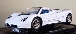PAGANI ZONDA C12 2005 1/18 MOTORMAX - Imagen 1 de 12
