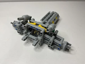 Lego Auto Fahrzeug Differential, Suspension Wheel Drive Unit mit V-8 Motor - Bild 1 von 8