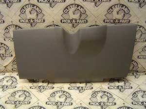 2005-2007 Jeep Grand Cherokee Commander OEM Gray Lower Knee Bolster 5HS93BD5AH - Picture 1 of 7