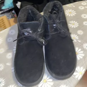 BearPaw Womens Chukka Black Suede Boot Size 8 Wool blend Lining. New - Picture 1 of 2