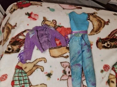 Muñeca Barbie Ken divertida occidental con traje de vaquero ropa vintage  Foto 1 de 4