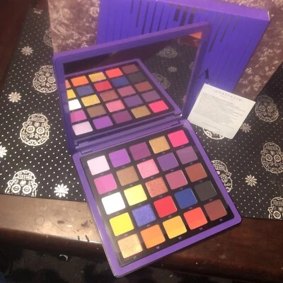 Anastasia Beverly Hills Norvina Pro Pigment 25 Pan Eyeshadow Palette Vol.1 NIB - Image 1 of 4