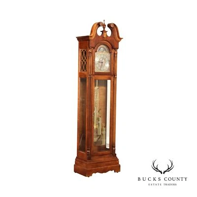 Howard Miller 'Westbourne' Mahogany Grandfather Clock - Image 1 of 4
