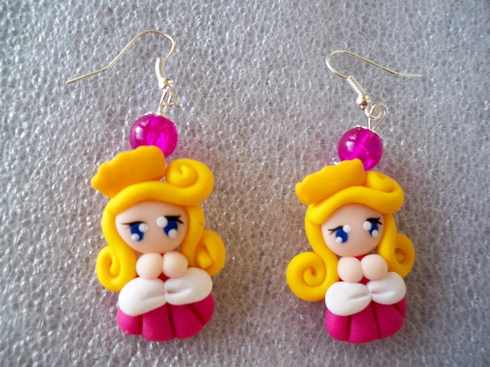 ORECCHINI PENDENTE CIONDOLO IN FIMO FATTO A MANO EARRINGS AURORA BRIAR ROSE - Immagine 1 di 1