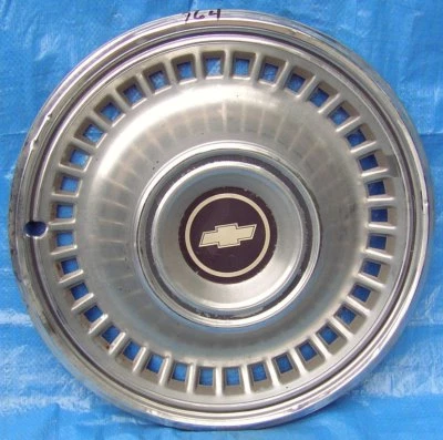 RF764 1971 71 1972 72 Chevrolet Chev Chevy Hubcap Hub Cap Wheel Cover 15" - Image 1 of 4