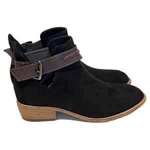 Journee Collection Botín Mavrik Mujer 7 Negro Gamuza Sintética Chelsea Nuevo - Imagen 1 de 9