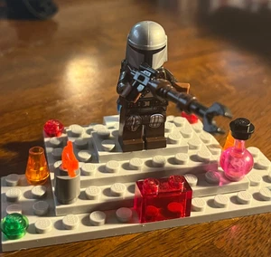 LEGO Star Wars The Mandalorian Minifigure sw1135 75299 75315 75312 Authentic - Picture 1 of 3