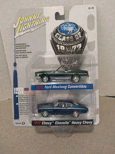 2022 Johnny Lightning Class Of 1972 Ford Mustang & Chevelle Heavy Chevy - Picture 1 of 6